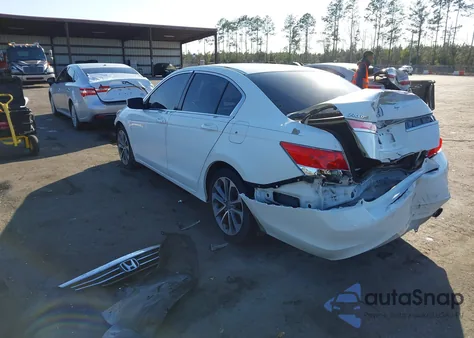 2011 Honda Accord 2.4 Lx z USA, uszkodzony, nr VIN 1HGCP2F38BA049015